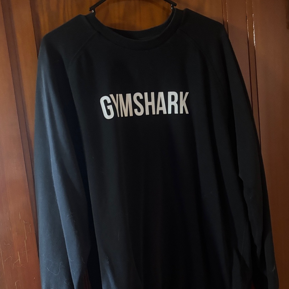 Gymshark Black Sweatshirt